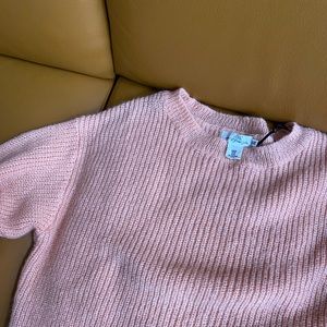 Salem - pink sweater